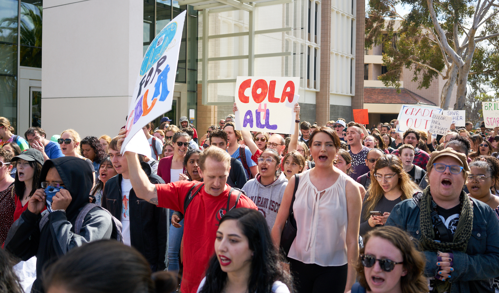 Graduate Students Occupy Cheadle Hall Until Midnight Rally For Cola And University Support Of Ucsc Strikers The Daily Nexus