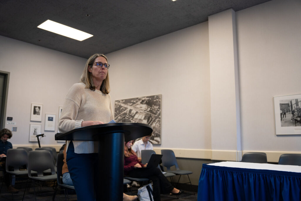 Senate increases library resources, Pardall Center considers new operating hours